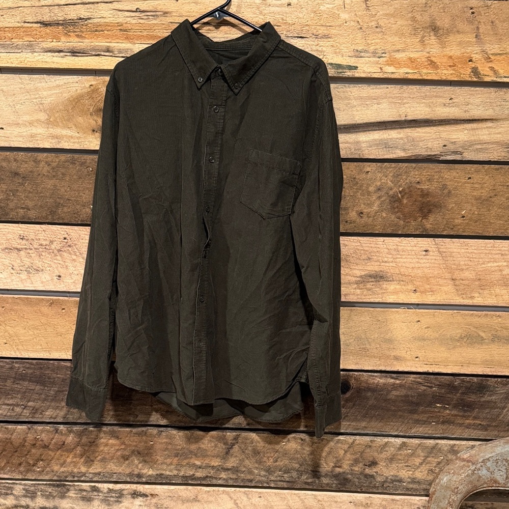 14th & Union Olive Button Down Shirt